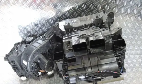 BMW X5 F15 Interior heater climate box assembly Nagrz3