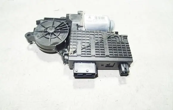 Citroen C4 Grand Picasso Front door window regulator motor 9682495780
