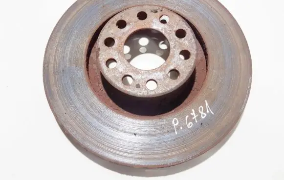 Volkswagen Phaeton Front brake disc ventiliuojamas