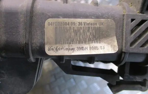 Ford C-MAX I Coolant radiator