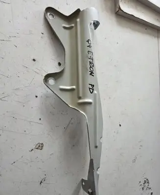 Audi Q4 Sportback e-tron Fender mounting bracket 89A821470