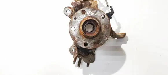 Volkswagen Touran I Front wheel hub