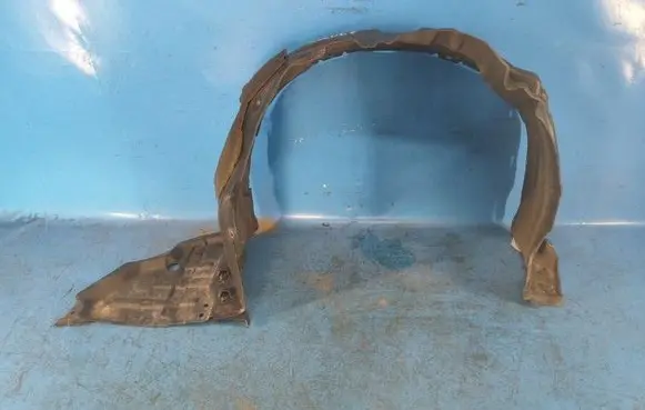 Toyota Prius (XV60) Front wheel arch liner splash guards 5387547070
