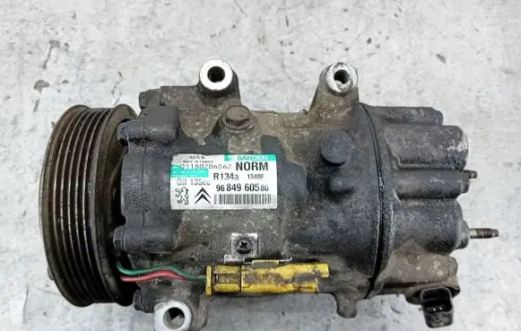 Citroen C4 Grand Picasso Air conditioning (A/C) compressor (pump) 9684960580