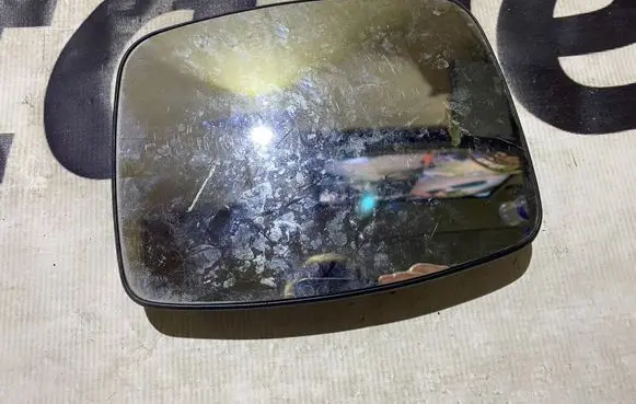 Mercedes-Benz Vito Viano W638 Wing mirror glass 201540