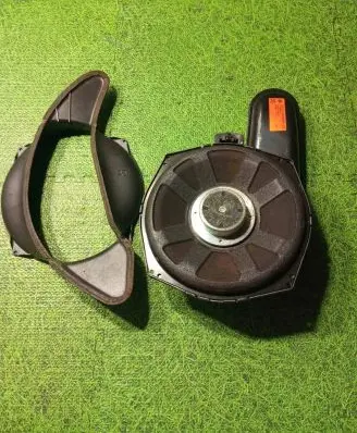 BMW M6 Subwoofer speaker 65136943081 6943081 65136932004