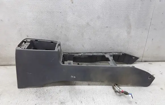 KIA Sorento Center console 846103E000