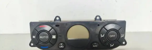 Ford Mondeo Mk III Climate control unit 1S7H18C612BB CD132EATC WBEB05192