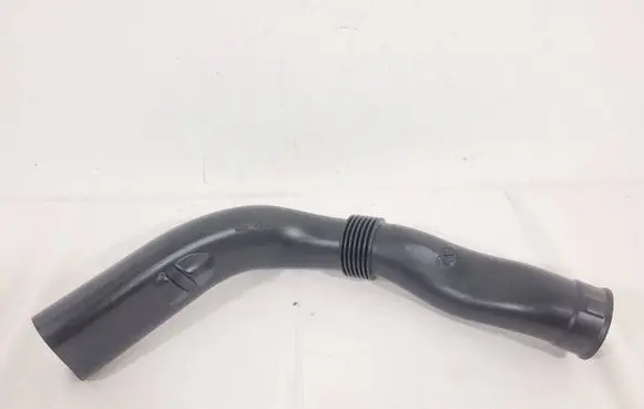 Cabin air duct channel