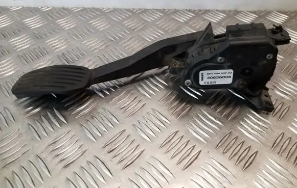 Volvo S80 Accelerator throttle pedal 30636006