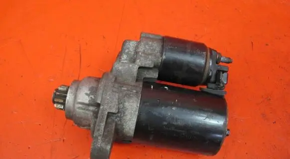 Volkswagen Polo Starter motor 02T911023G 0001120400