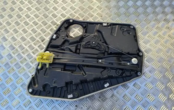 BMW X3 G01 Rear window lifting mechanism without motor 7487602
