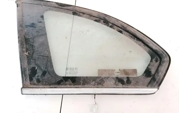 Chevrolet Captiva Rear side window