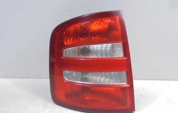 Skoda Fabia Mk1 (6Y) Rear/tail lights 6Y9945095B