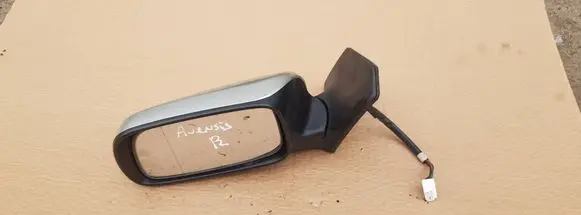 Toyota Avensis T250 Front door electric wing mirror 