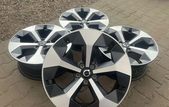 Volvo XC40 R19 alloy rim 
