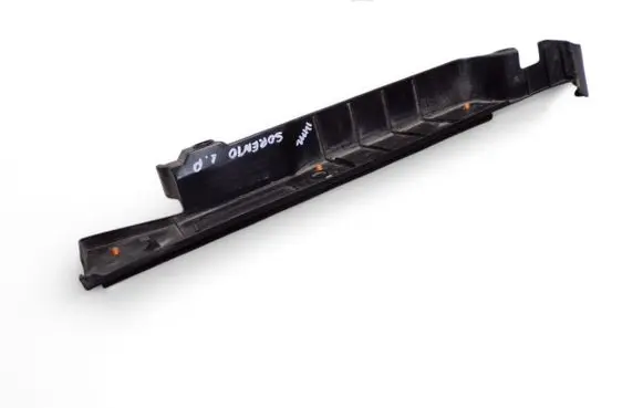 KIA Sorento Fender end trim 841402P010