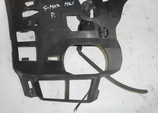 Ford S-MAX Front bumper mounting bracket 6M2117E856BB