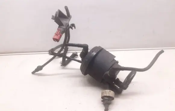 Peugeot 406 Fuel filter housing 0450907002