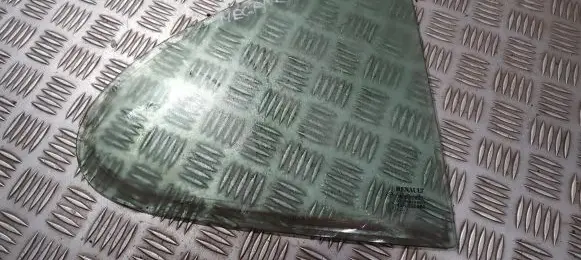 Renault Megane I Rear vent window glass 
