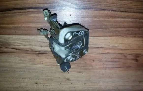 Mazda 626 Rear door lock