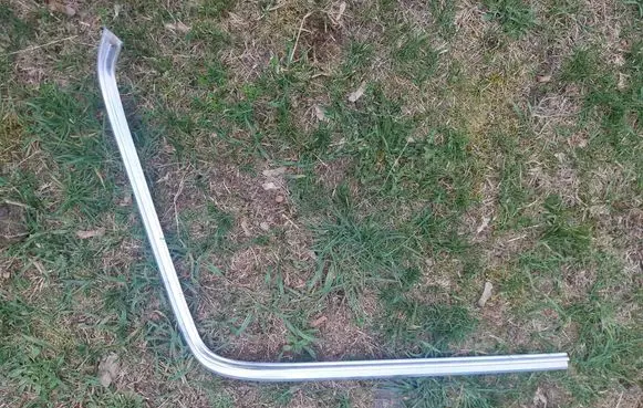 Mercedes-Benz 280 450 W116 Rear glass trim 0557