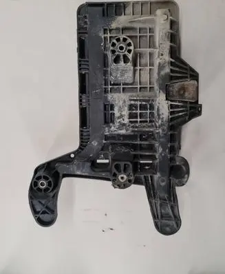 Skoda Octavia Mk2 (1Z) Battery box tray 1K0915333C