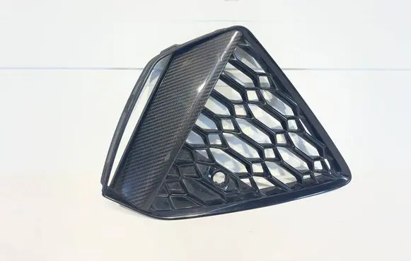 Audi RS7 C8 Front bumper lower grill 4K8807681D