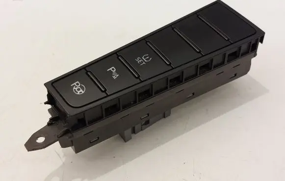 Other switches/knobs/shifts