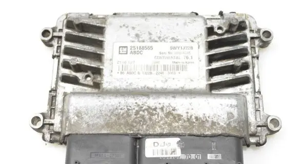 Chevrolet Orlando Engine control unit/module 25188565