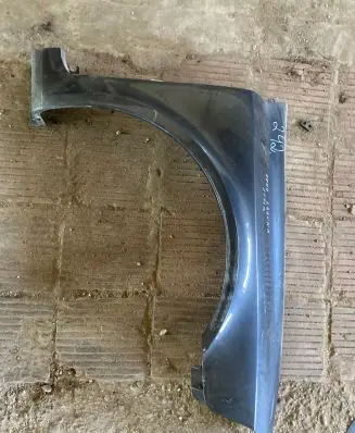 Renault Laguna II Fender