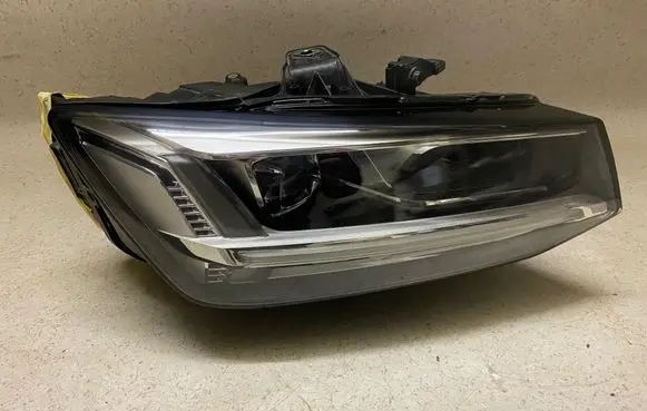 Audi Q2 - Headlight/headlamp 81A941034 A046439