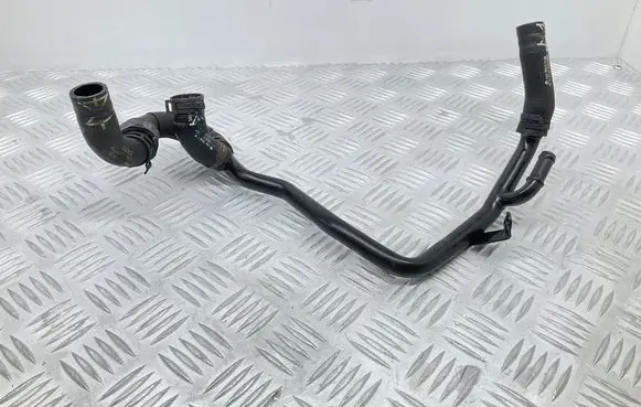 Audi A3 S3 8V Engine coolant pipe/hose 04L121064T