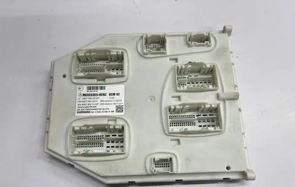 Mercedes-Benz Sprinter W907 W910 Central body control module A9079002304 A9079013401 A9079021403