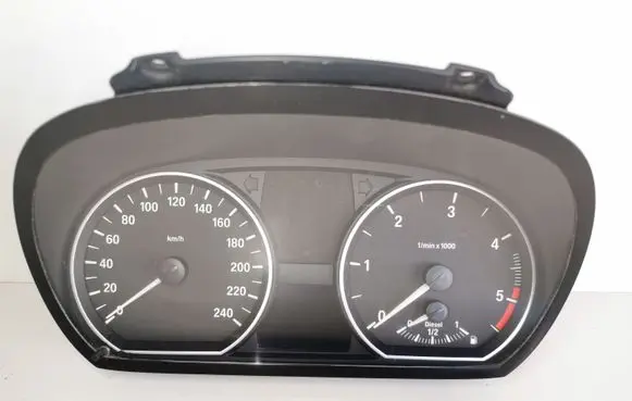 BMW 1 E81 E87 Speedometer (instrument cluster) 1041568 102495262