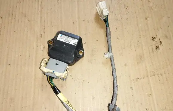ESP acceleration yaw rate sensor