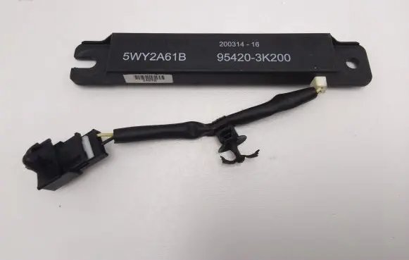 KIA Optima Aerial antenna amplifier 5WY2A61B 954203K200