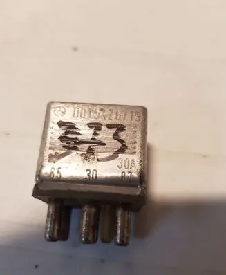 Mercedes-Benz E W124 Other relay 0015426719