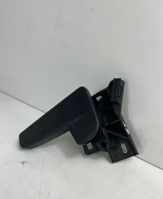 Volkswagen Golf VII Engine bonnet (hood) release handle 517823633 6R1823533