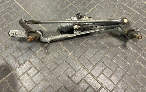 Jeep Cherokee Front wiper linkage and motor 68102175AA 68102175A AX159060