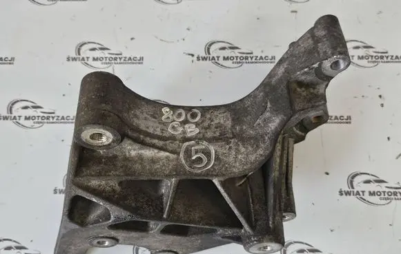 Jeep Patriot Power steering pump mounting bracket 0489153AA