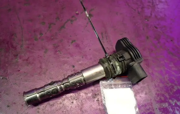 Audi A4 S4 B6 8E 8H High voltage ignition coil 