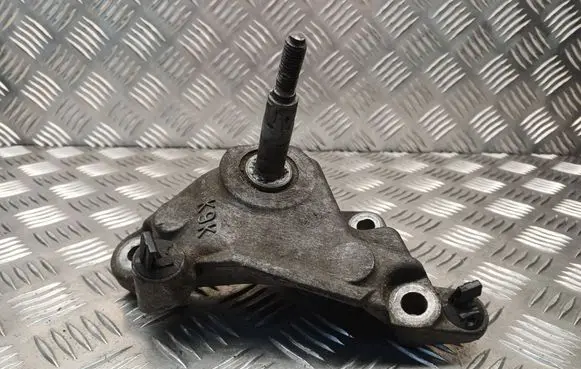 Nissan Qashqai Gearbox mounting bracket 8200277203