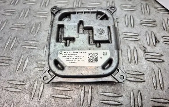 Mercedes-Benz S W221 Headlight ballast module Xenon A2219000404 130732925203