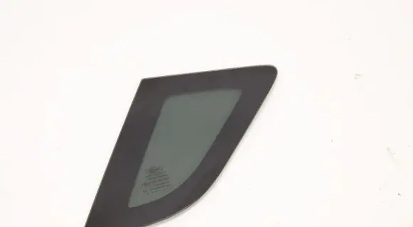Ford Ecosport Rear side window