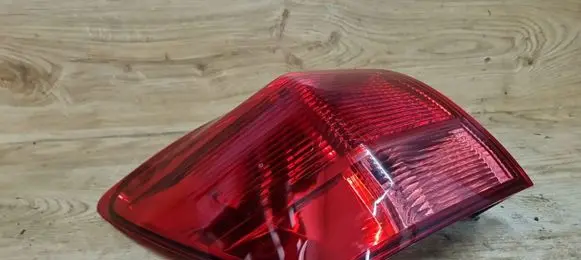 Nissan Qashqai+2 Rear/tail lights 89071081