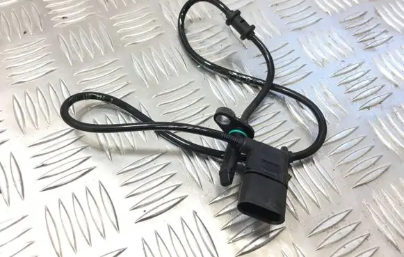 Mercedes-Benz GLC X253 C253 ABS rear brake sensor A2539052400