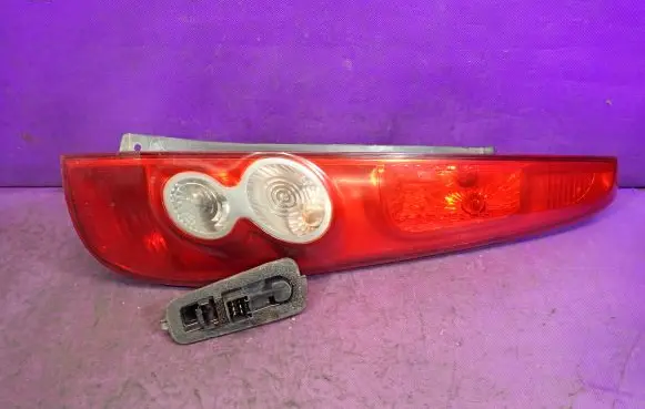 Ford Fiesta Rear/tail lights 6S61-13404-A