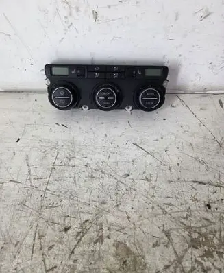 Volkswagen PASSAT B6 Climate control unit