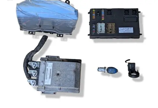 Ford Transit Engine ECU kit and lock set 6C1112A650AK